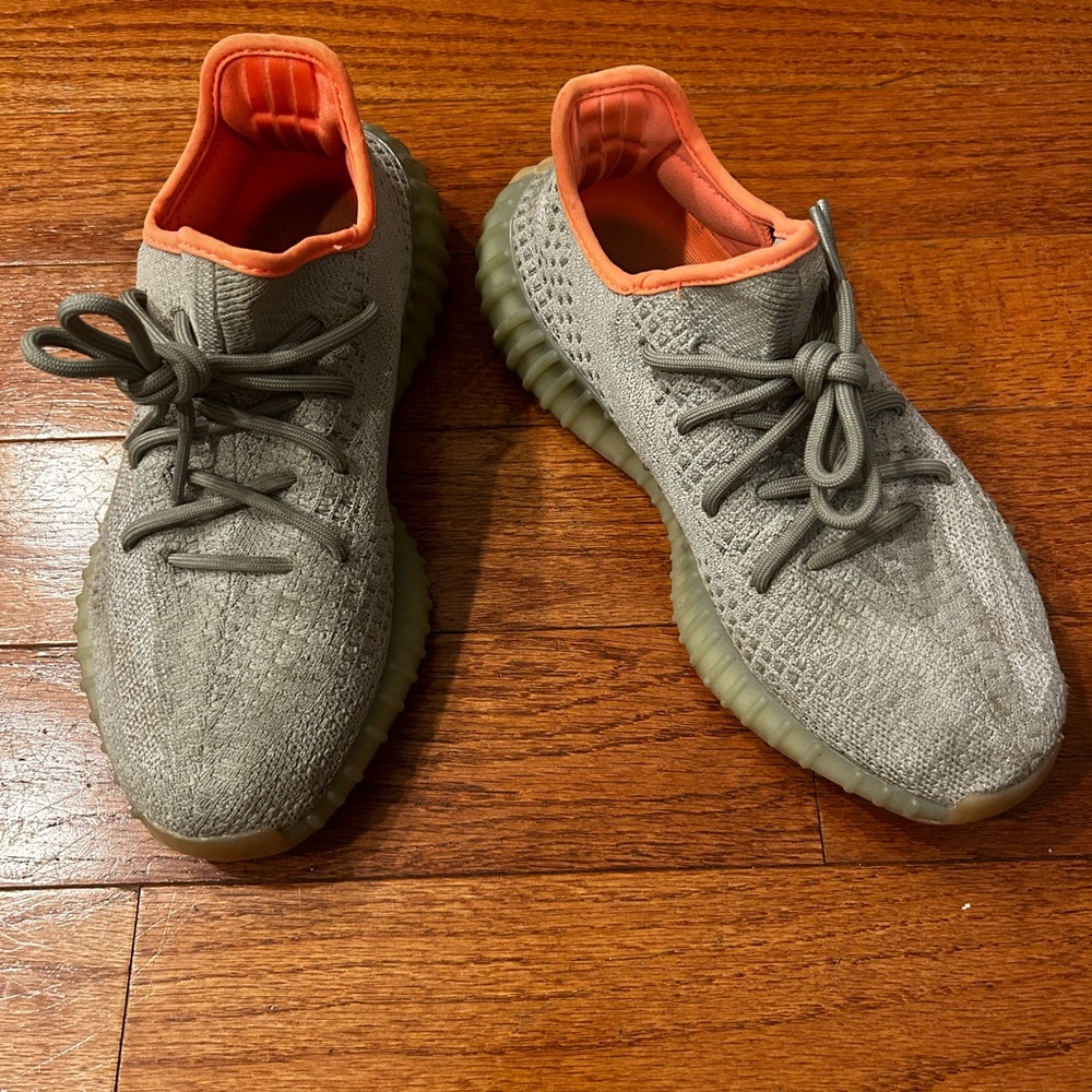 YEEZY Adidas Boost 350 V2 "Desert Sage" sneakers